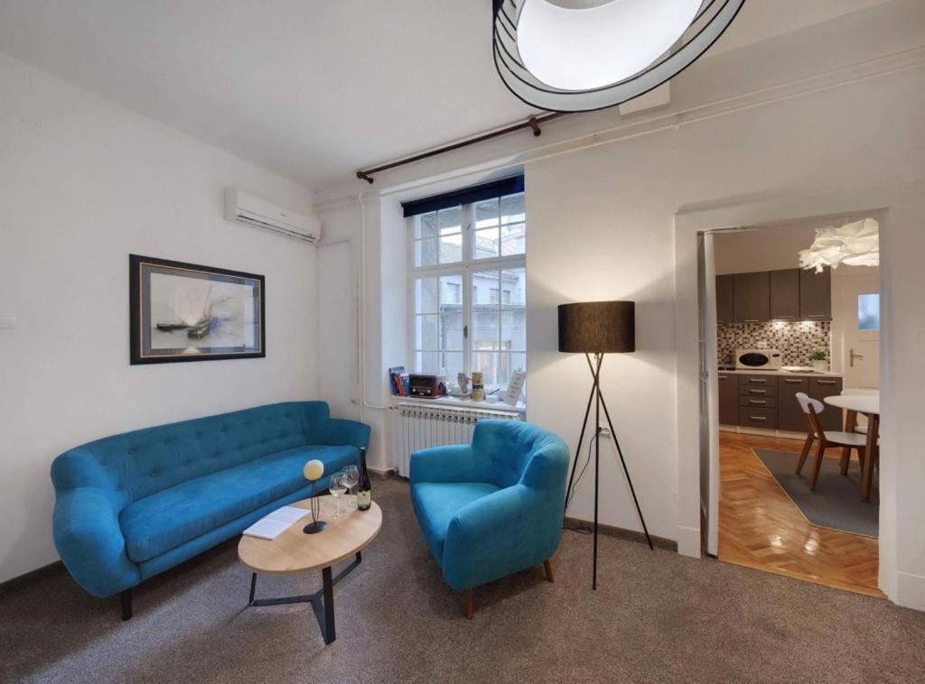 Square 12 Osijek Apartment Екстериор снимка